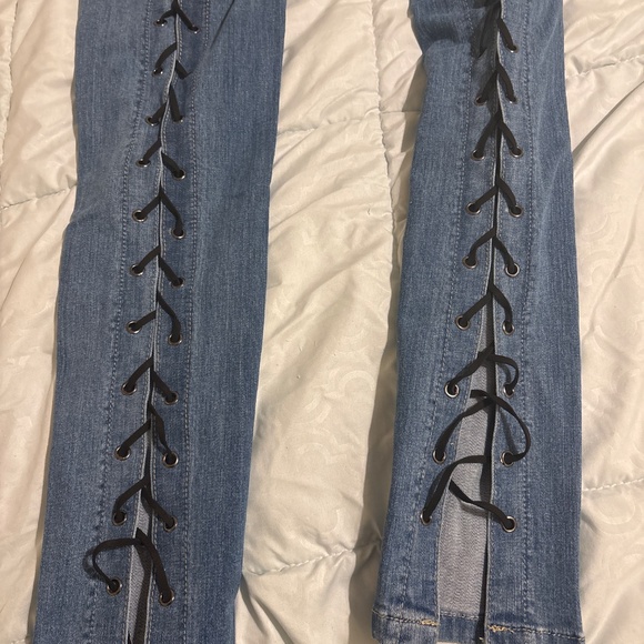 Sorella high waisted size 0-2 jeans - Picture 4 of 5